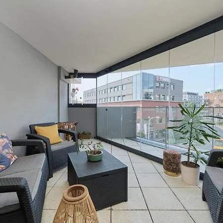 Spacious Apartment With Balcony Near The Slavic Hill Wroclaw By Renters Prestige Exterior photo